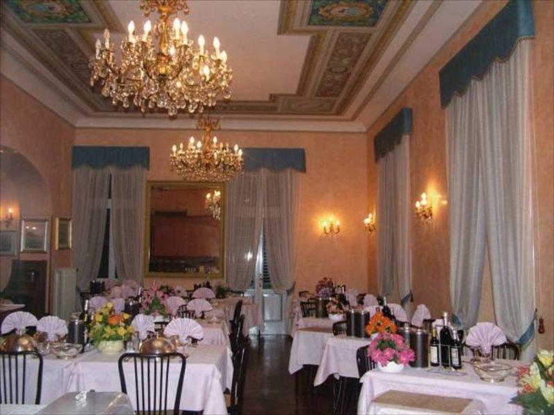 Hotel Maderno Toscolano Maderno Eksteriør billede